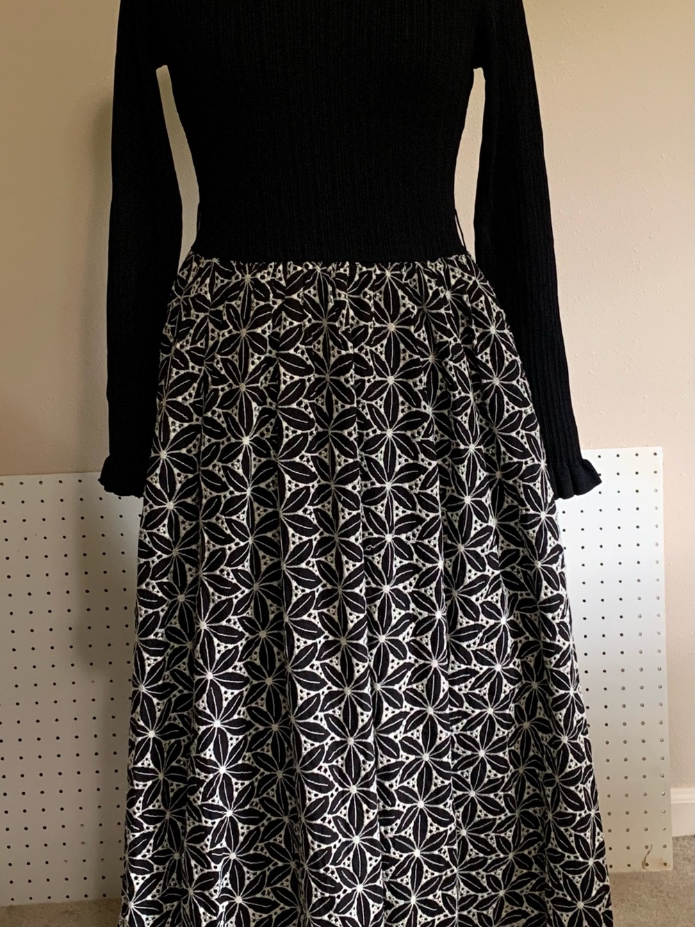 En Saison Black and White Geometric  long dress